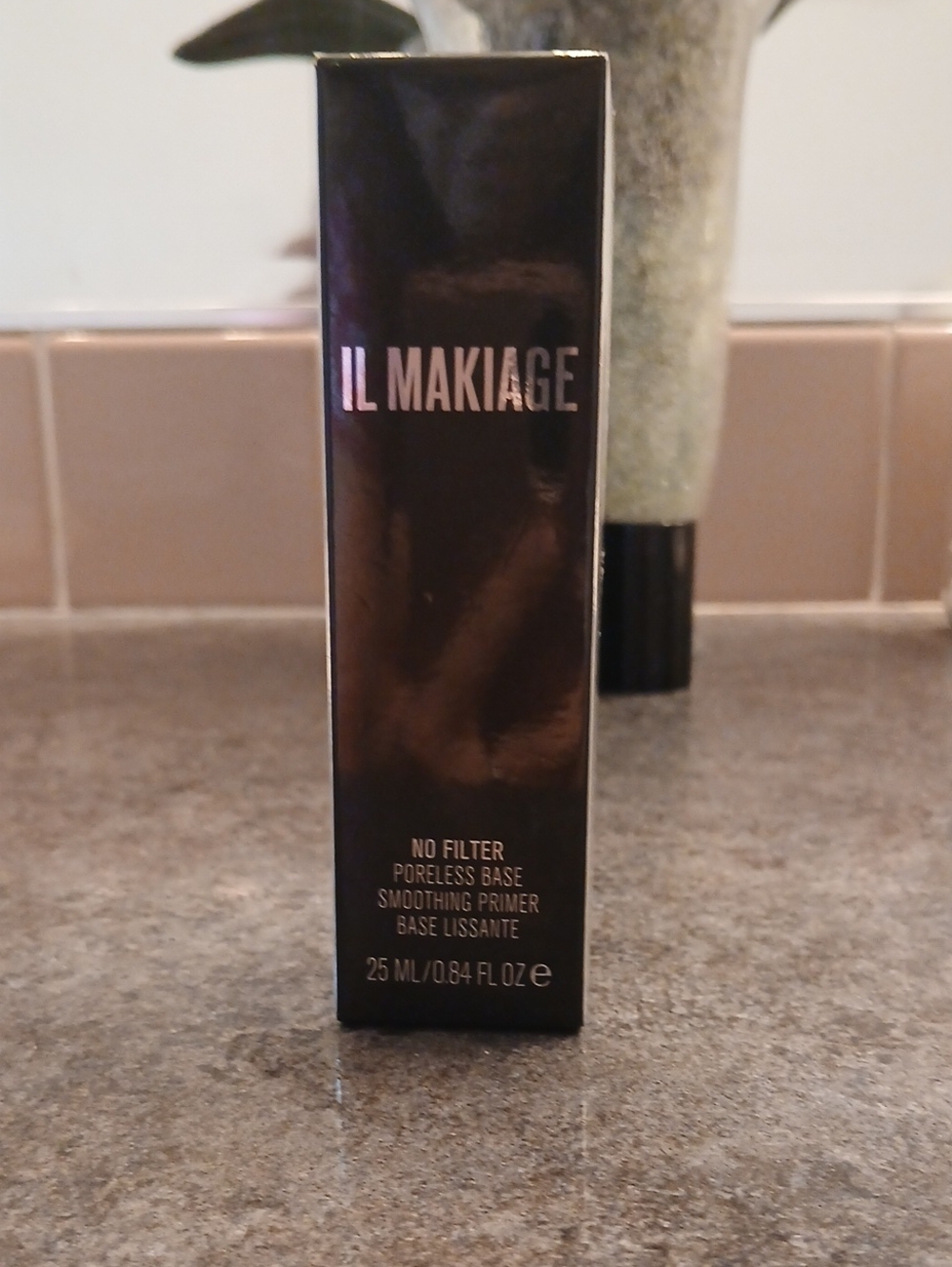 IL MAKIAGE No Filter Poreless Base Smoothing Primer - Black